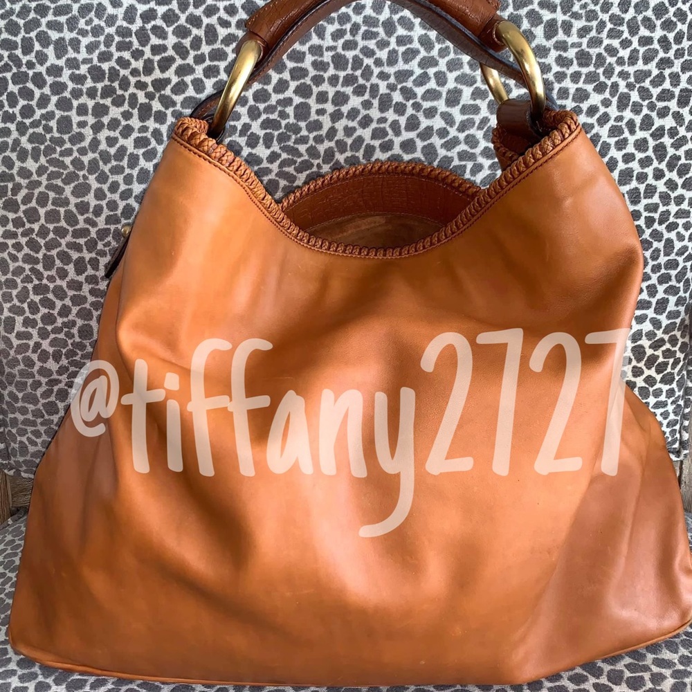 Auth Gucci bags R  easier 2 recognize then u may know! Don’t be fooled by a fake - Picture 3 of 7